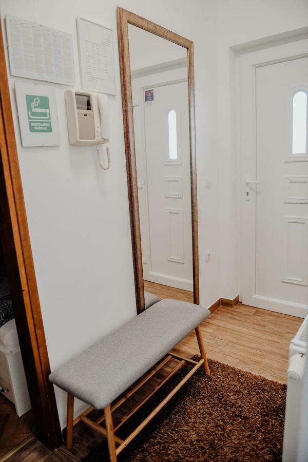 Apartman M5 Ðakovo Bagian luar foto