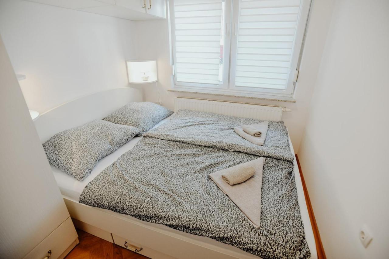 Apartman M5 Ðakovo Bagian luar foto